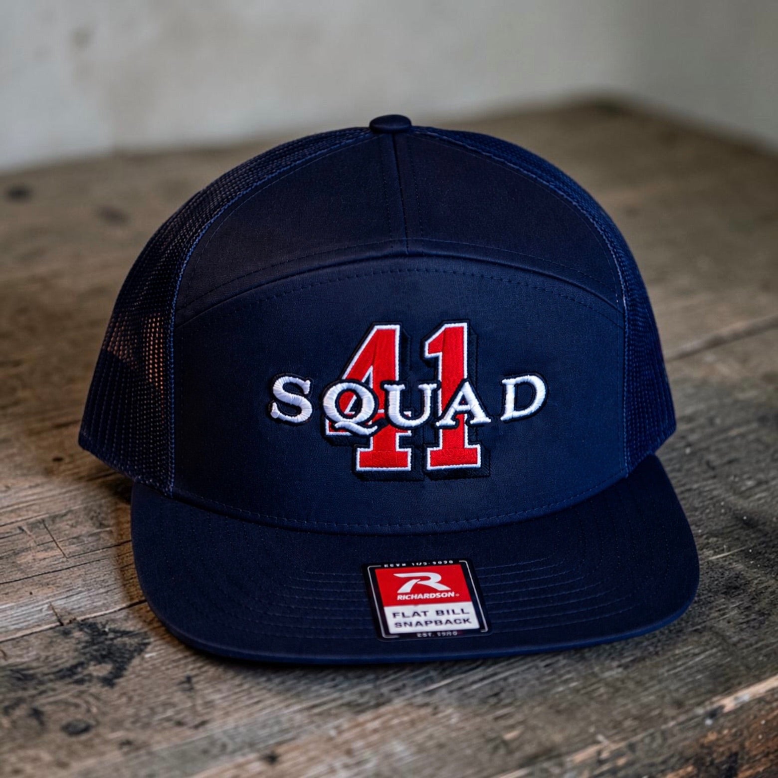 Apparatus and Number Hat by Anchor Point Threads
